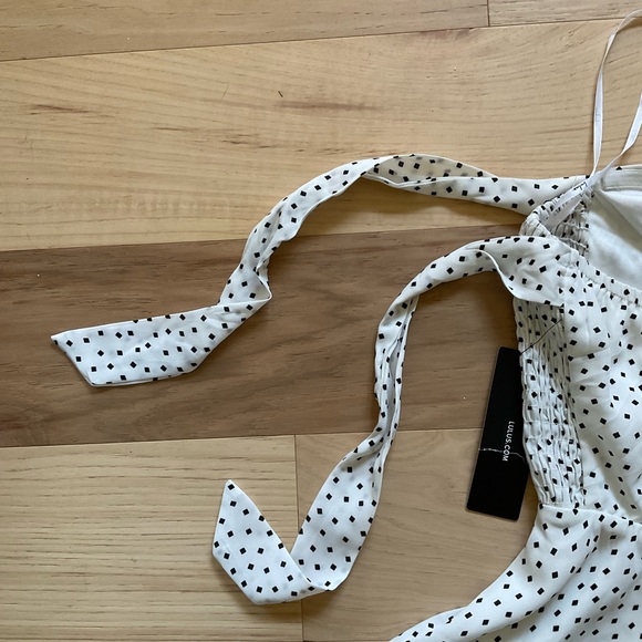 *NWT* Lulu’s white & black dot print “Twirl Me Around” Off Shoulder Skater Dress - Picture 12 of 15
